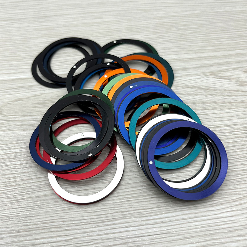 Mod 38mm * 31.6mm Metal Moda S - Seiko Watch 5 Sports incelemesi ve fiyatı